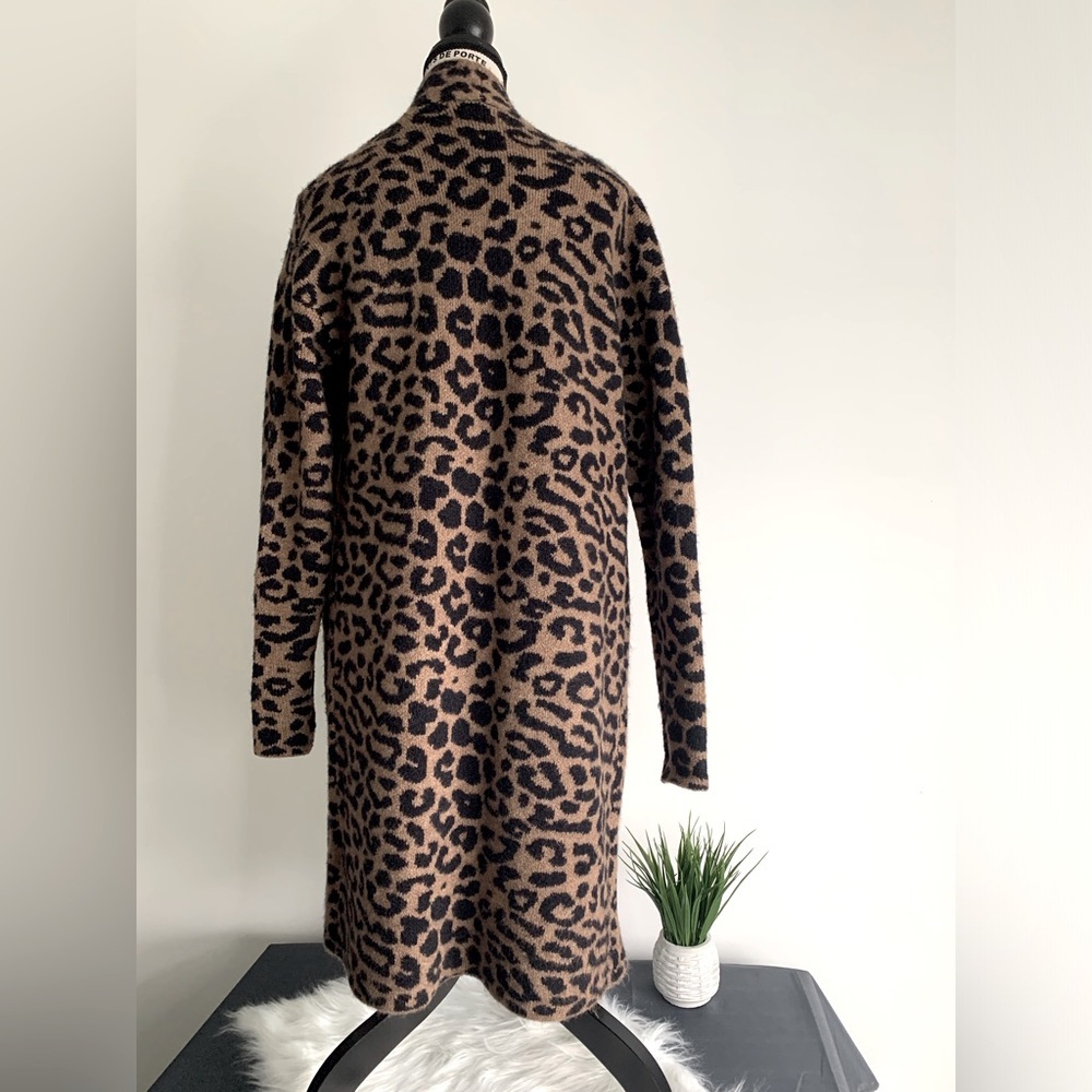 RW&CO SZ:XS/S Open Animal Print Cardigan with pockets - Picture 5 of 7